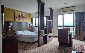 Kota Kinabalu City Ensuite At Scsp Ming Garden